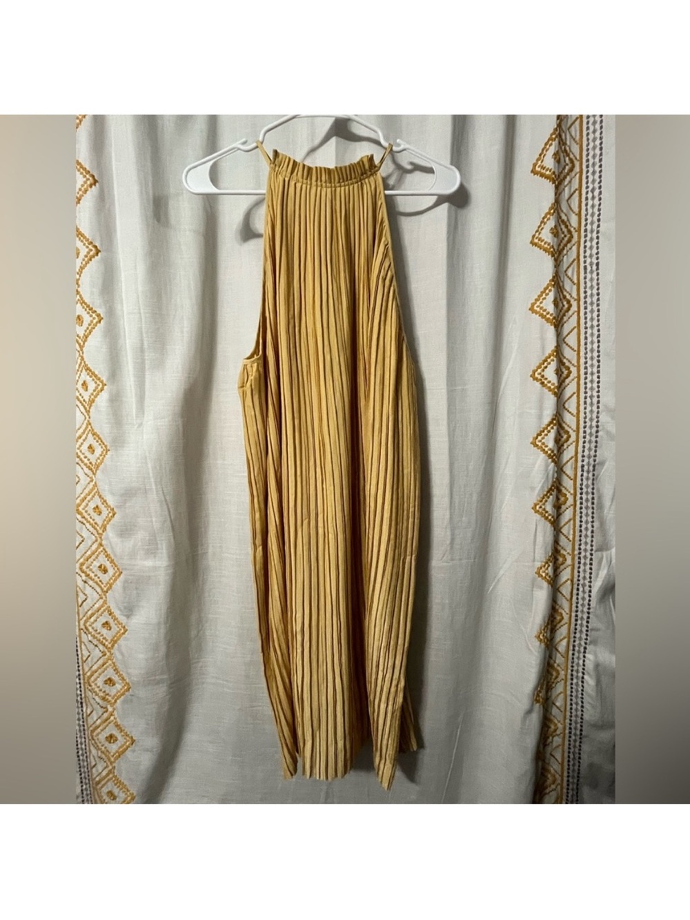 Banana Republic Pleated Mini Dress - Picture 4 of 4